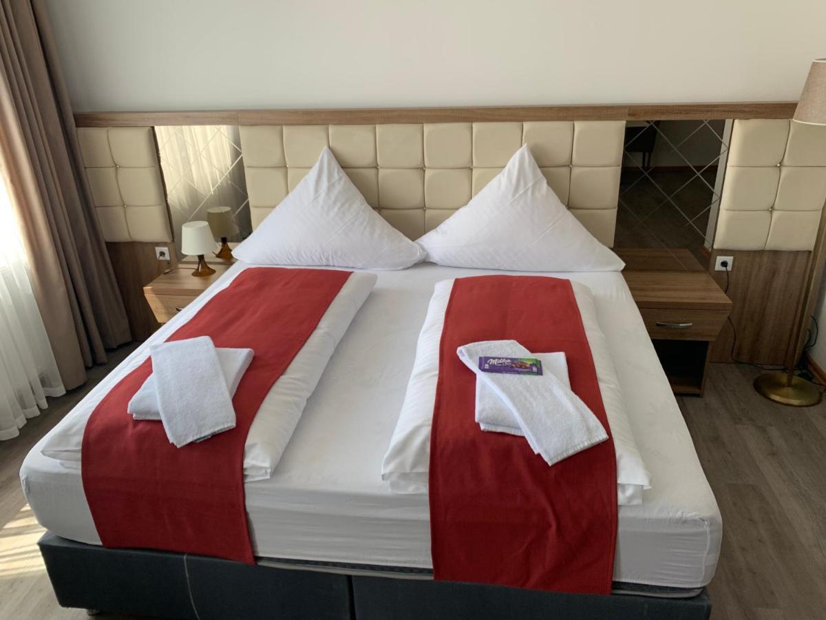Hotel Hausen Obertshausen Frankfurt Zewnętrze zdjęcie